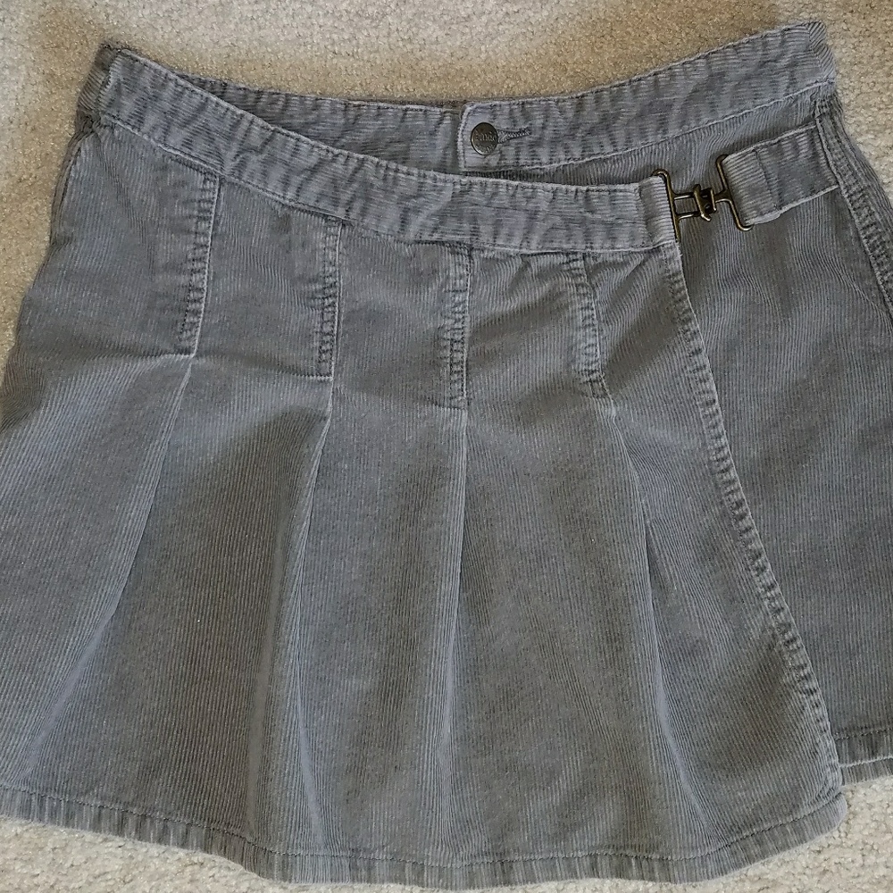 Corduroy wrap pleated mini skirt